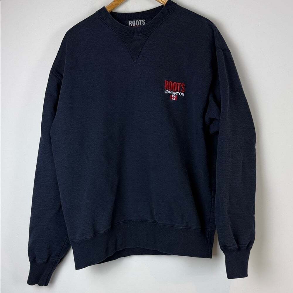 Roots Men's Dark Blue  Edmonton Crewneck Sweater Size Medium